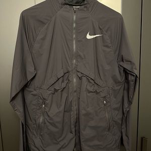 Men’s Nike Shield Running Jacket size Medium